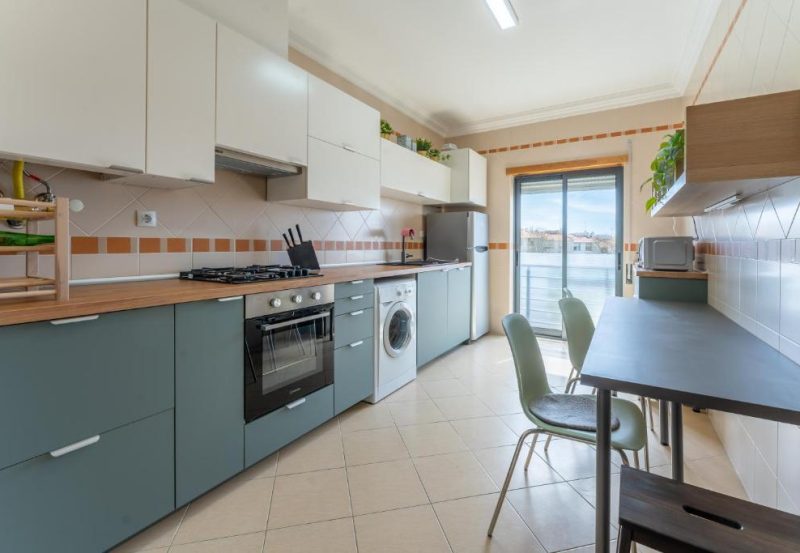 kitchen_entrance